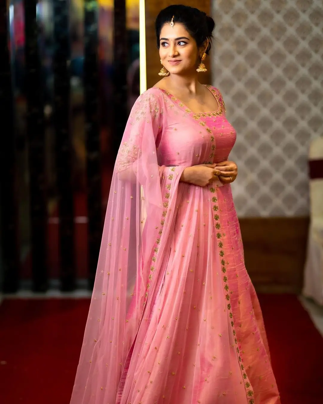 Telugu Girl Rashi Singh Stills in Pink Lehenga Choli